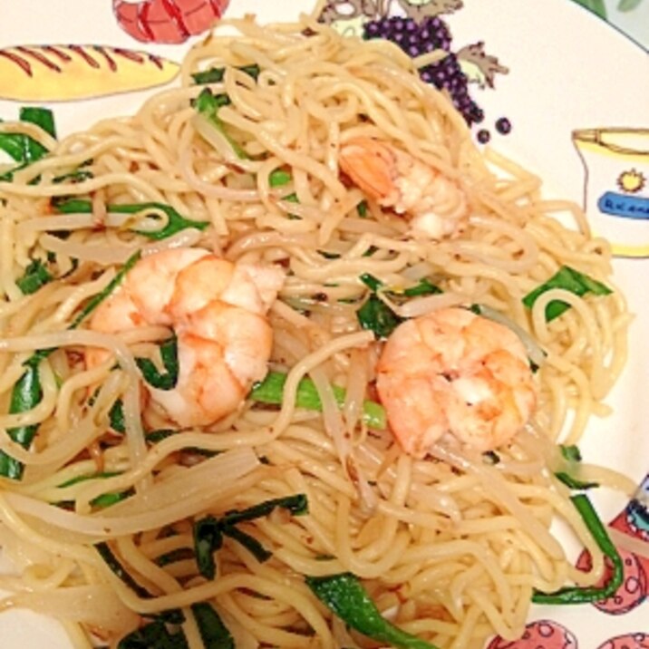 エビとニラの塩麹焼きそば